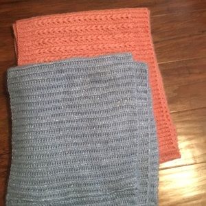knit scarves